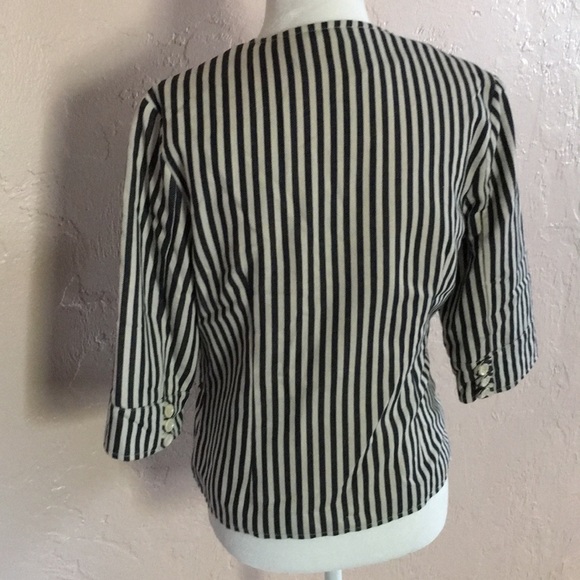 Blazer - Picture 2 of 5